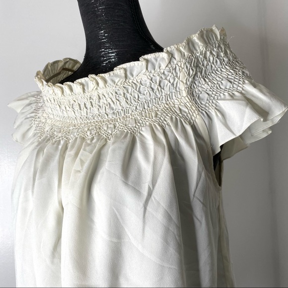 Lands’ End Off The Shoulder Boho Stitch Crop Top - Picture 2 of 8